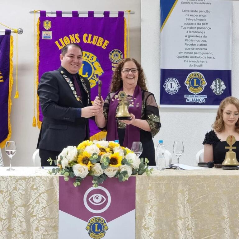 Adelaide Pickler assume a presidência do Lions Aliança de Marechal Rondon