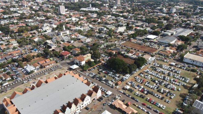 Interessados em explorar estacionamento durante a Expo Rondon devem solicitar alvará