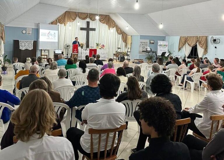 AACOP celebra parceria com comunidade IECB do Jardim Ana Paula