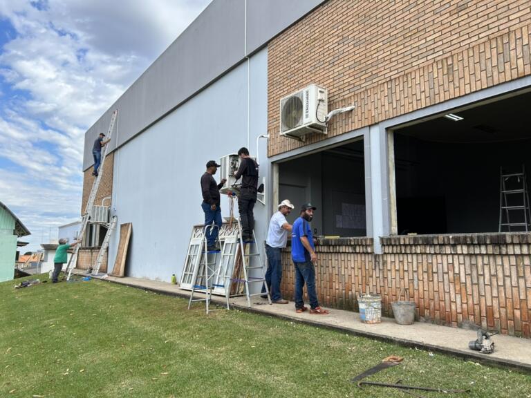 Mercedes dá início à reforma da Casa da Cultura