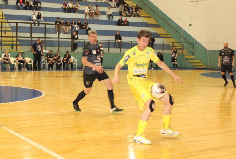 AACC volta a superar Coresul e se garante na semifinal do Troféu Difusora