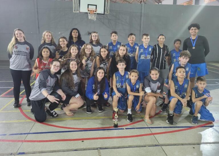 Prefeitura de Marechal Rondon/AACC/ACB disputa eventos internacionais de basquete