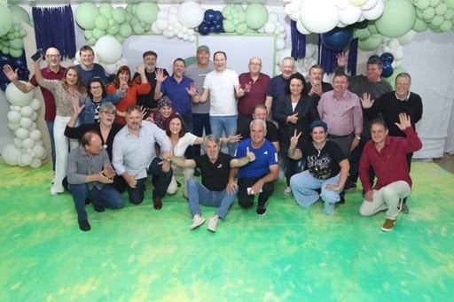 Precursores do handebol rondonense se reúnem em confraternização