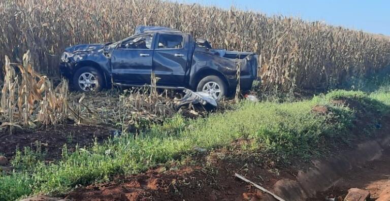 Rondonense de 19 anos morre em acidente na PR-497; outras três pessoas ficam feridas