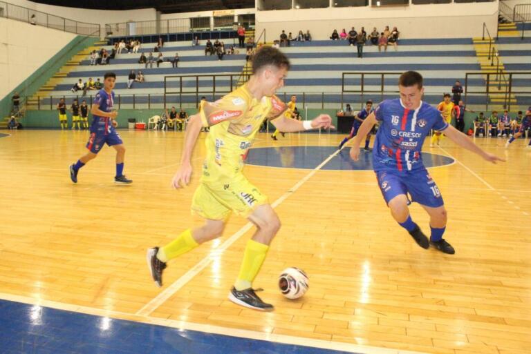 AACC amassa Pitanga na abertura da 3ª fase do Paranaense Sub-17