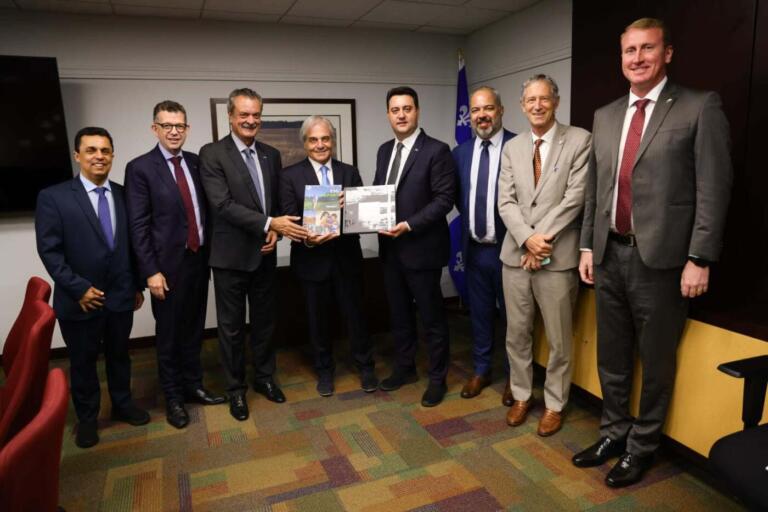 Governador busca parcerias com Quebec para áreas de tecnologia e sustentabilidade