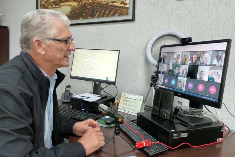 Paraná decreta emergência zoosanitária para proteger o setor avícola