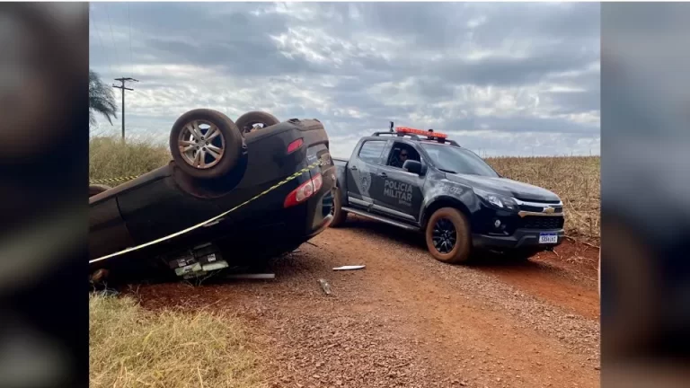 Motorista morre após capotar caminhonete com mais de uma tonelada de maconha na BR-163