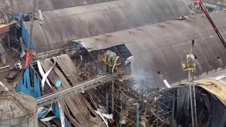 Três trabalhadores permanecem internados após explosão na C.Vale