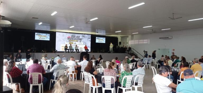 Dia do Avicultor O Presente Rural acontece hoje em Marechal Rondon