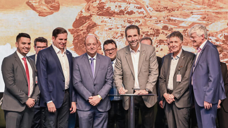 Programa “Itaipu mais que energia” investe quase R$ 1 bilhão em 434 municípios do Paraná e Mato Grosso do Sul