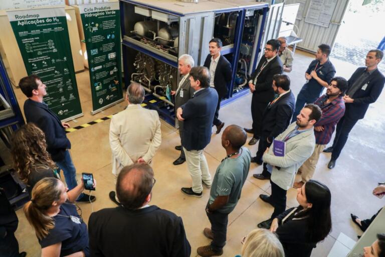 Comissão do Hidrogênio Verde do Senado Federal conhece projetos do Parque Tecnológico Itaipu sobre o tema
