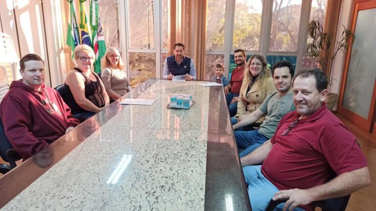 Secretaria de Agricultura e Associação dos Feirantes Sabor e Arte firmam acordo de cooperação