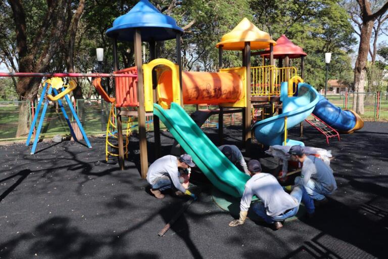 Marechal Rondon investe na reforma de equipamentos nas praças da sede e do interior