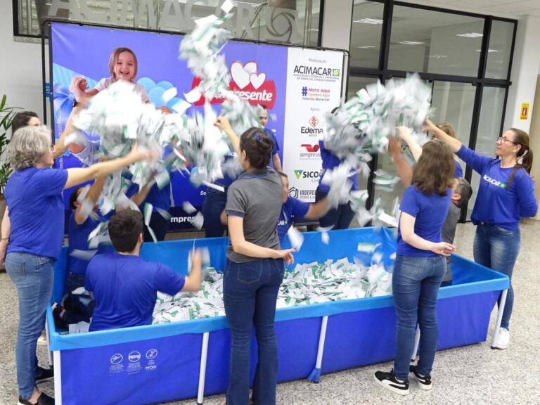 Conheça os consumidores premiados na campanha de Dia dos Pais da Acimacar