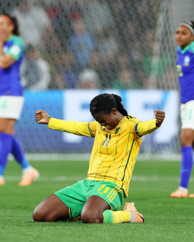Brasil empata com Jamaica e é eliminado da Copa do Mundo Feminina