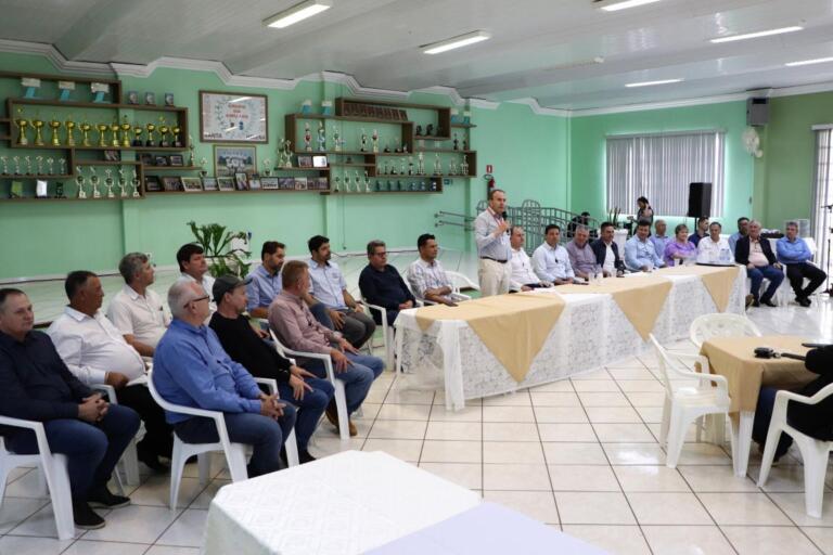 Lindeiros discutem mais investimentos viários para a região com secretário de Estado de Infraestrutura