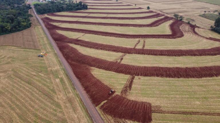 Agricultura de Mercedes intensifica trabalhos de construção e reformas de basões