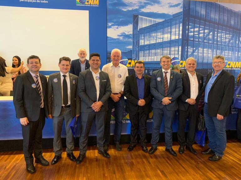 Amop participa de mobilização municipalista em Brasília