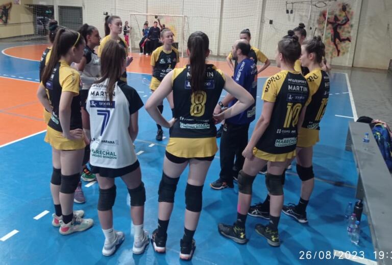 Vôlei Marechal vence o Cascavel e se mantém vivo no Paranaense Adulto