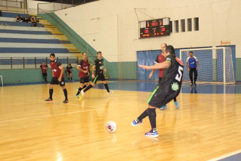 Design Futsal e Domus Telecom vão decidir o Municipal de Futsal