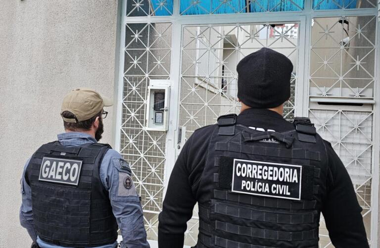 Gaeco cumpre 25 mandados em operação que investiga crimes contra a administração pública