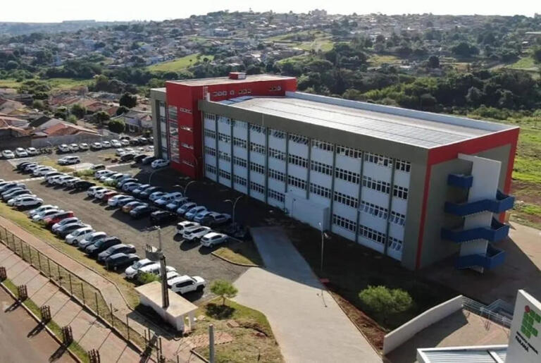 IFPR tem processo seletivo com quase 7 mil vagas em cursos técnicos e superiores