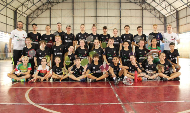 Arbad se prepara para sediar etapa do Circuito Paranaense de Badminton em setembro