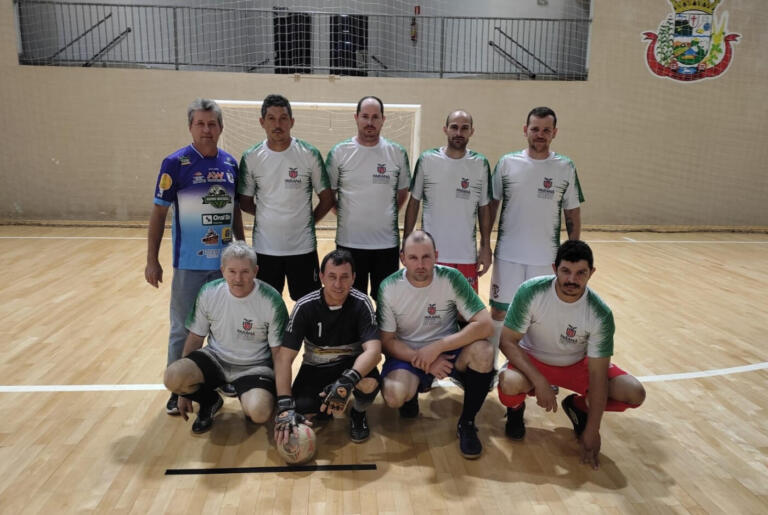 Municipal de Futsal de Pato Bragado prossegue com rodada do Veterano