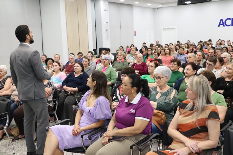 Palestra sobre prevenção e combate à violência contra a mulher ocorre em Marechal Rondon
