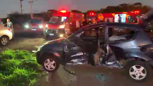 Cinco pessoas ficam feridas em grave acidente na BR-467