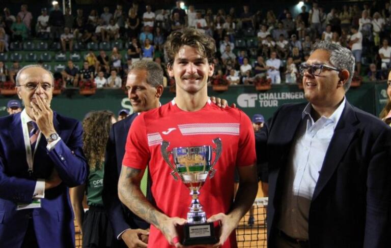 Thiago Wild dispara na ATP e estreia no top 100 no 76º lugar