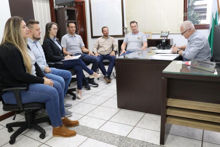 Governo de Pato Bragado vai investir cerca de R$ 1 milhão em pavimentação asfáltica