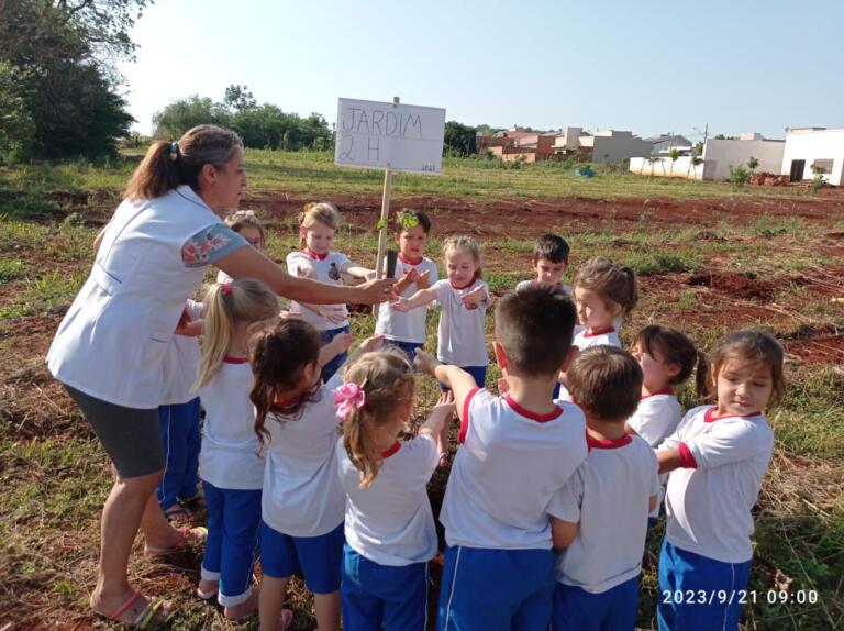 Ações de valorização das árvores são desenvolvidas com estudantes de Pato Bragado