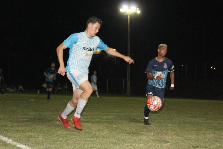 G7 Barber Club e Design Pinturas estreiam com vitória no Municipal