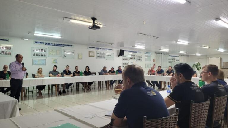 Projetos do Rotary 25 de Julho estimulam cuidados com saúde e bem-estar dos companheiros