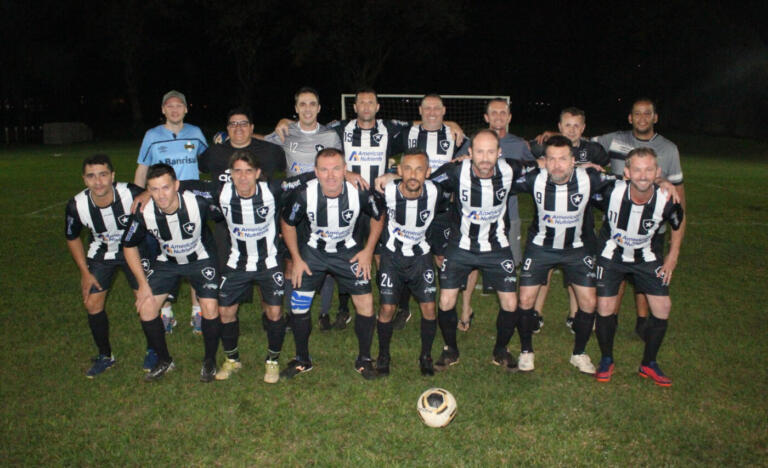 Botafogo assume liderança do Municipal de Futebol Suíço Veterano