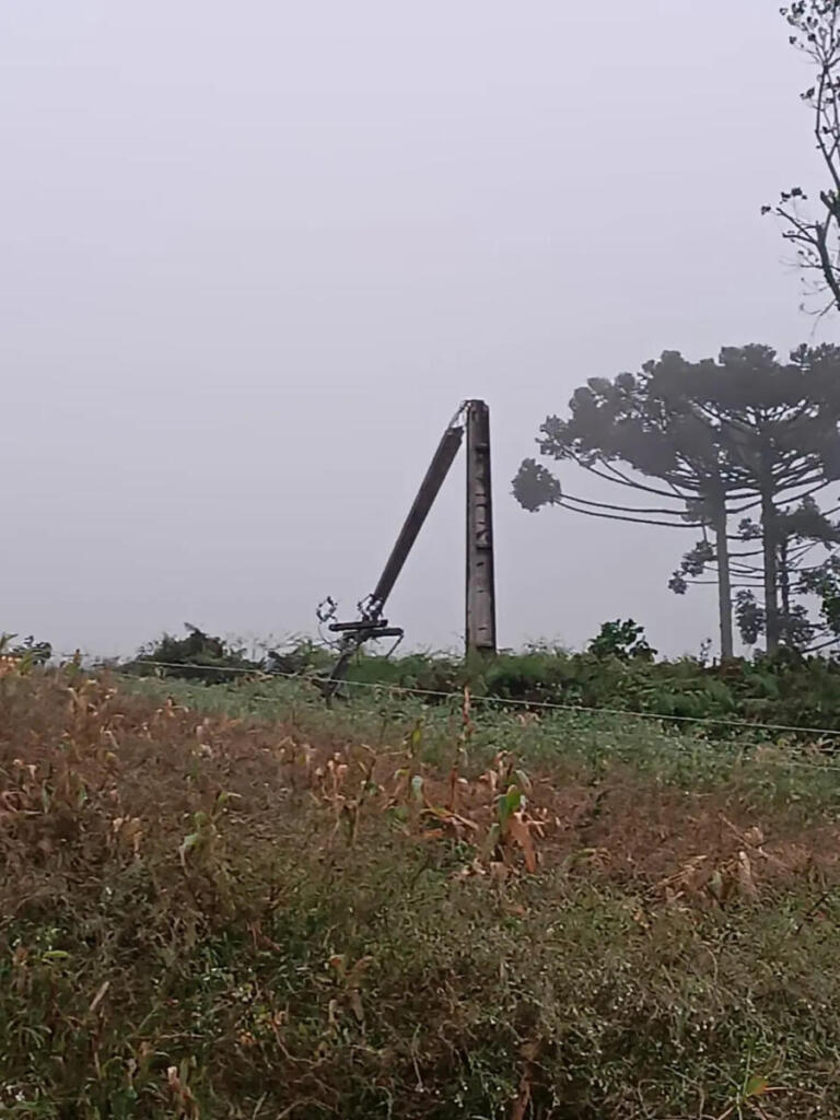 Quase 600 unidades ainda estão sem luz em Cascavel após passagem do temporal