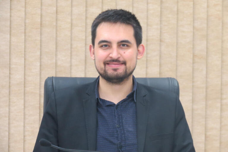 Juca fiscaliza realização de serviços com maquinários da Prefeitura de Marechal Rondon