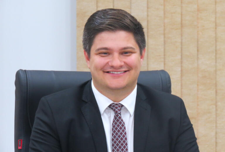 Arion Nasihgil requer novo projeto para aplicação do Piso da Enfermagem em Marechal Rondon