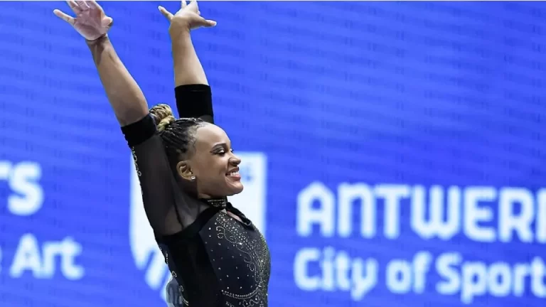 Rebeca Andrade é campeã do salto no Mundial de Ginástica Artística 2023