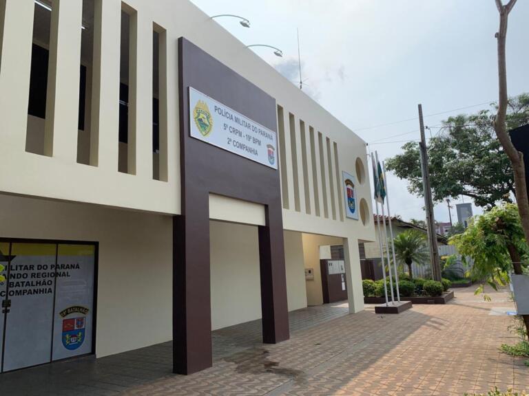 Veículo é danificado em supermercado e proprietário identifica o responsável com ajuda de fotografias