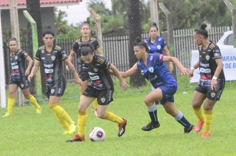 AACC/Prefeitura de Marechal Rondon avança à semifinal do Paraná Bom de Bola