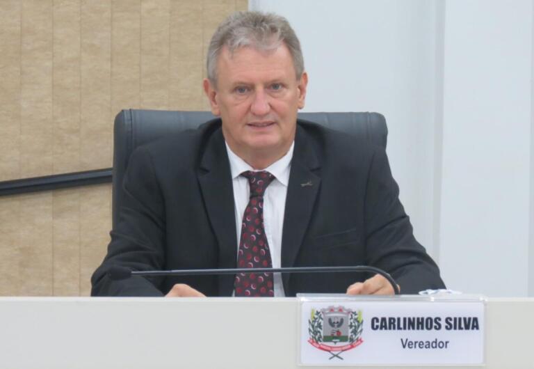 Carlinhos Silva solicita recursos para aquisição de equipamento para escavadeira hidráulica