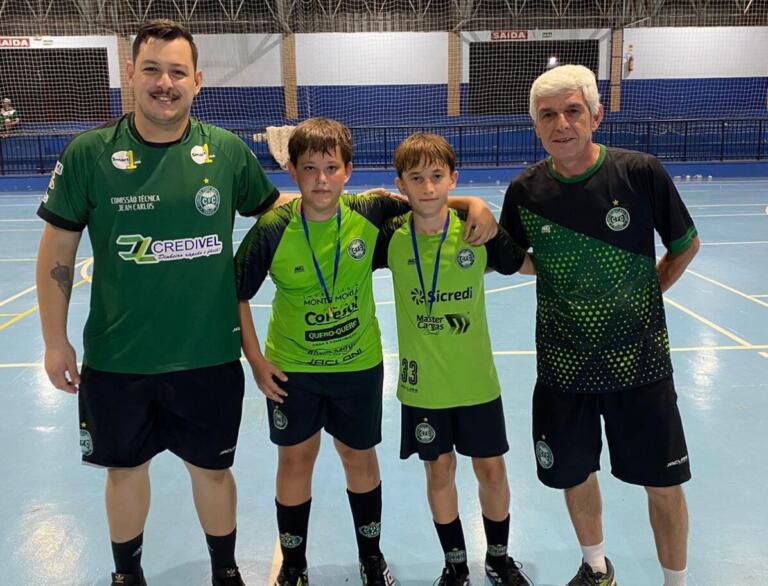 Duelos “caseiros” da Escola Coxa movimentam a Copa Karl Schmidt