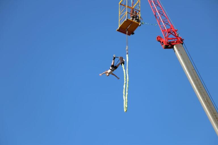 Inscrições para salto de bungee jump devem ser feitas de segunda a quarta-feira