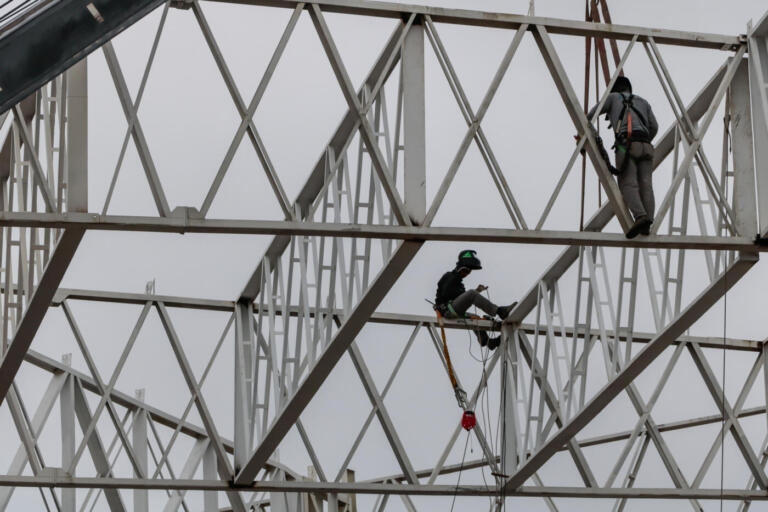 Paraná gera 100 mil empregos em nove meses e se consolida como líder da região Sul