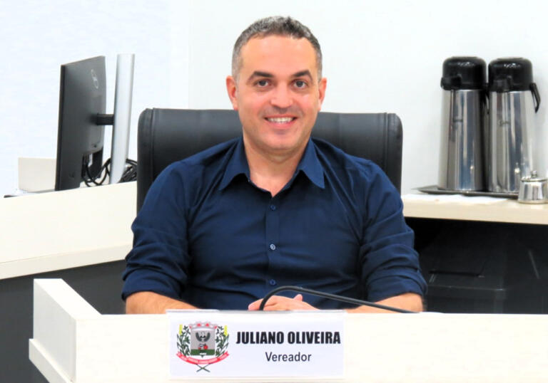 Juliano Oliveira solicita bebedouro e travessia elevada ao Cmei Pequeno Líder