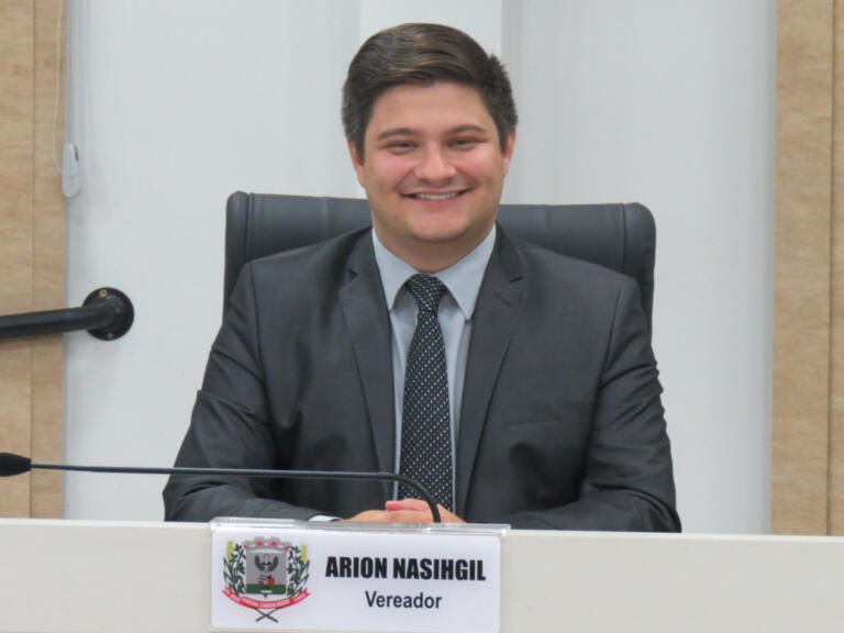 Arion Nasihgil aponta demora excessiva no início de obras públicas em Marechal Rondon