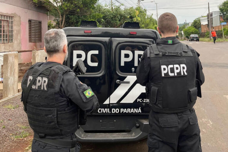 Polícia prende 13 pessoas em operação contra o tráfico de drogas no Oeste do Estado